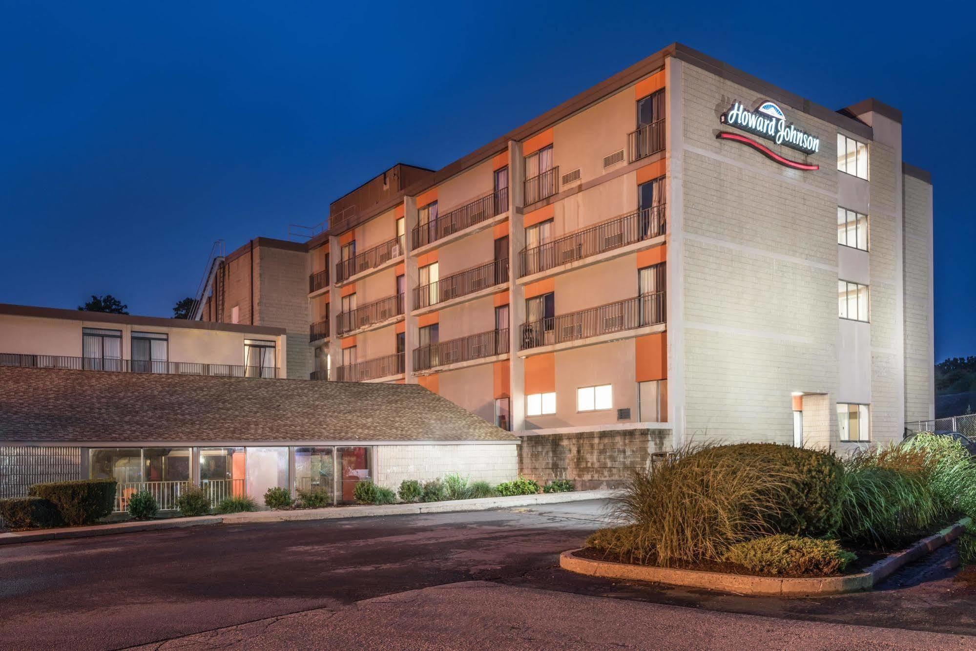 Howard Johnson By Wyndham Milford/New Haven Eksteriør bilde